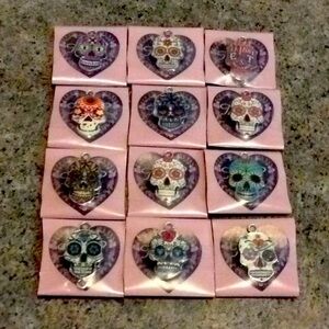 12pcs mix multi color charms jewelry set 💕💕💕